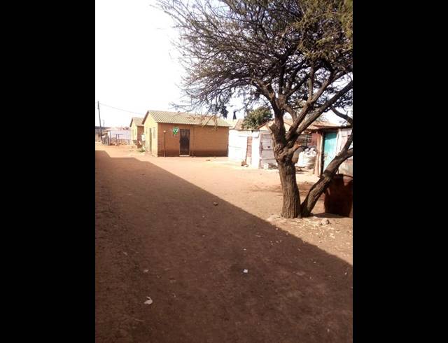 2 BEDROOM HOUSE FOR SALE IN SOSHANGUVE XX